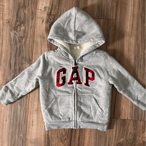 🌼 3 for $20 Gap Fleece Lined Zip Up Hoodie